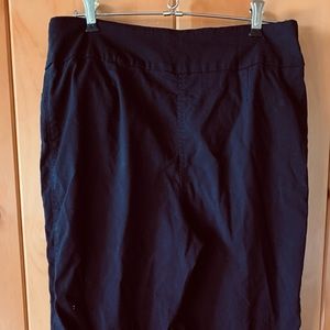 Westbound woman pants size 10 elastic on band